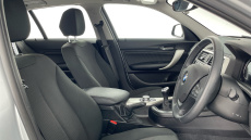 BMW 1 Series 118i [1.5] SE 5dr [Nav] Petrol Hatchback